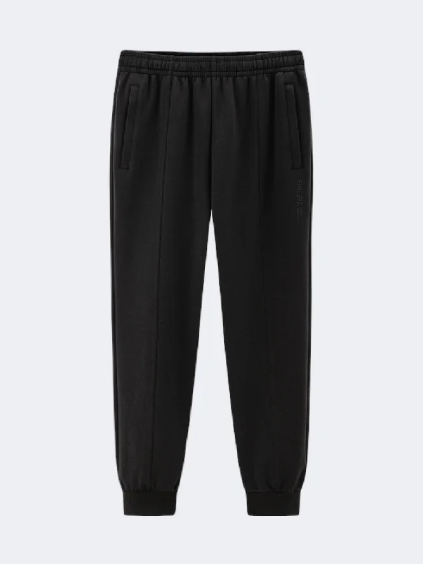 Erke Knitted Cropped Women Lifestyle Pant Black