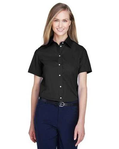 Devon & Jones D620SW Ladies' Crown Woven Collection SolidBroadcloth Short-Sleeve Shirt - Black