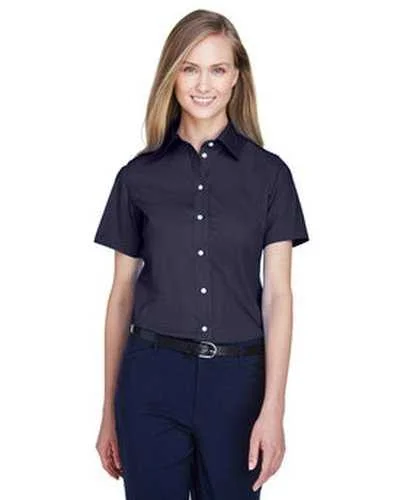 Devon & Jones D620SW Ladies' Crown Woven Collection SolidBroadcloth Short-Sleeve Shirt - Navy